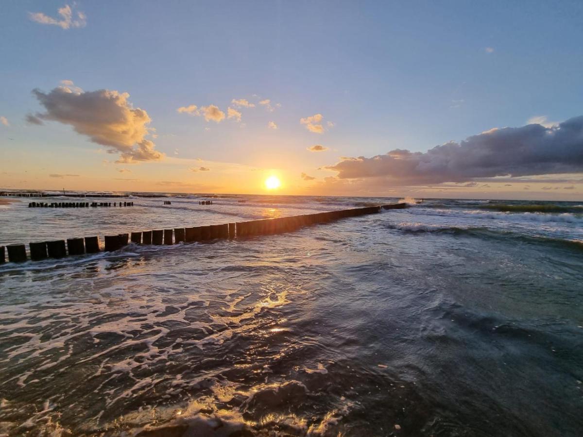 Apartamenty Silence&Sea Dwie Sosny ウストロニエ・モルスキエ エクステリア 写真
